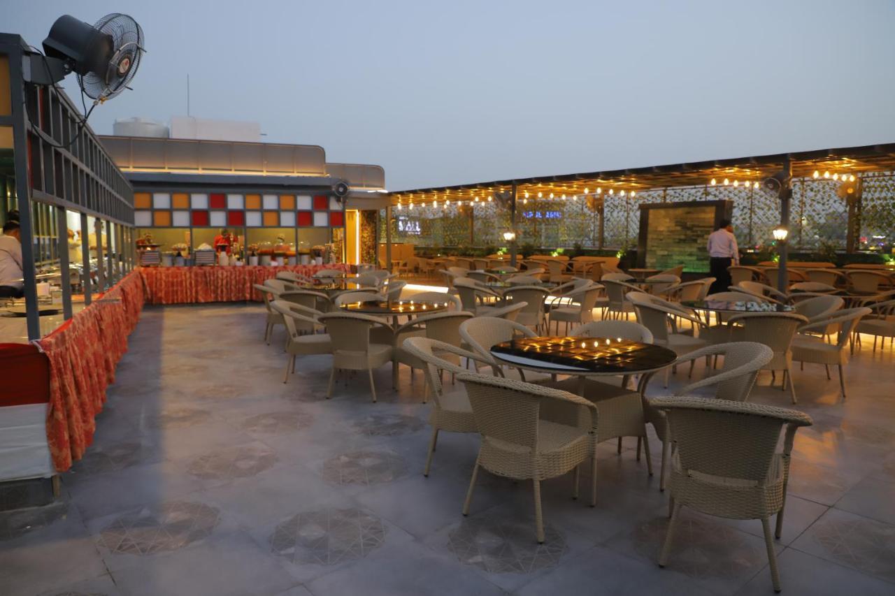Hotel Haris Mg Road Gurugram Gurgáon Exteriér fotografie