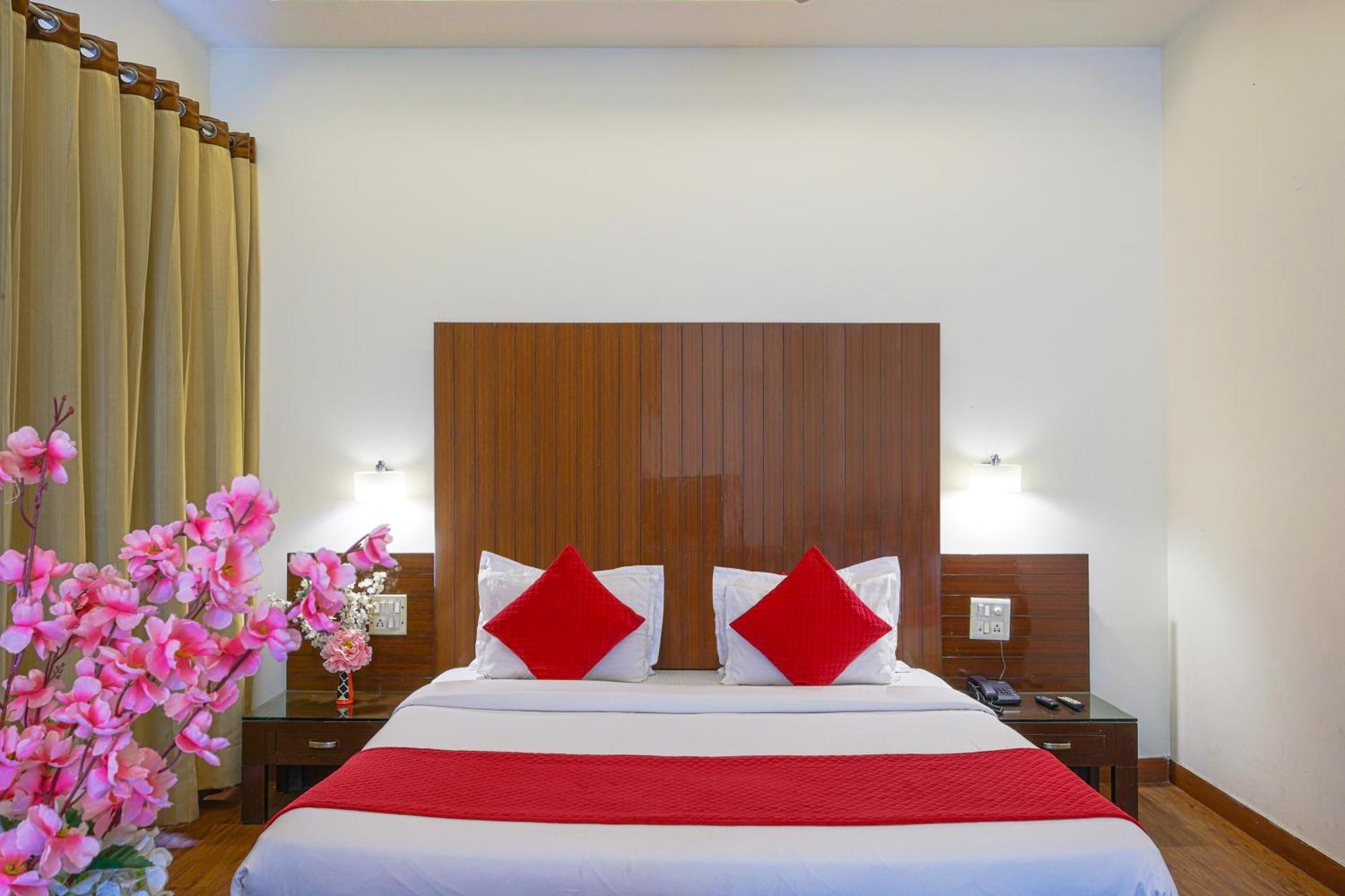 Hotel Haris Mg Road Gurugram Gurgáon Exteriér fotografie