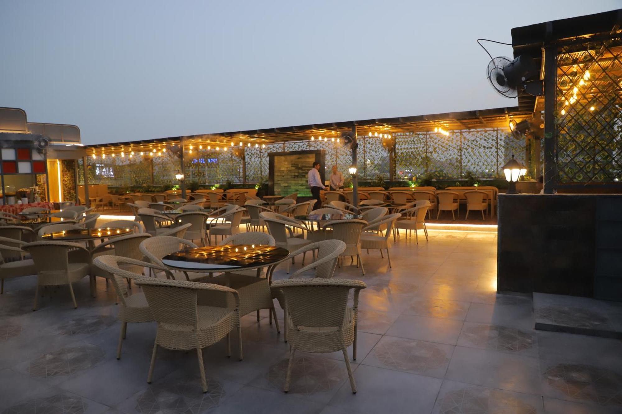 Hotel Haris Mg Road Gurugram Gurgáon Exteriér fotografie